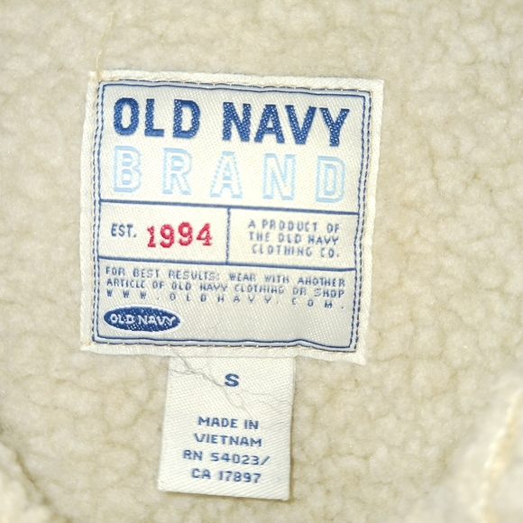 Small Old Navy Sherpa Jacket - Picture 3 of 4